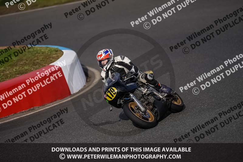 enduro digital images;event digital images;eventdigitalimages;mallory park;mallory park photographs;mallory park trackday;mallory park trackday photographs;no limits trackdays;peter wileman photography;racing digital images;trackday digital images;trackday photos